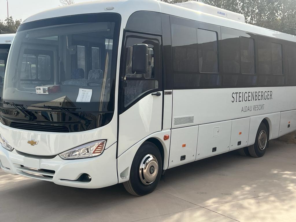 GA Delivers a patch of Geyushi minibuses to Steigenberger Hotel
